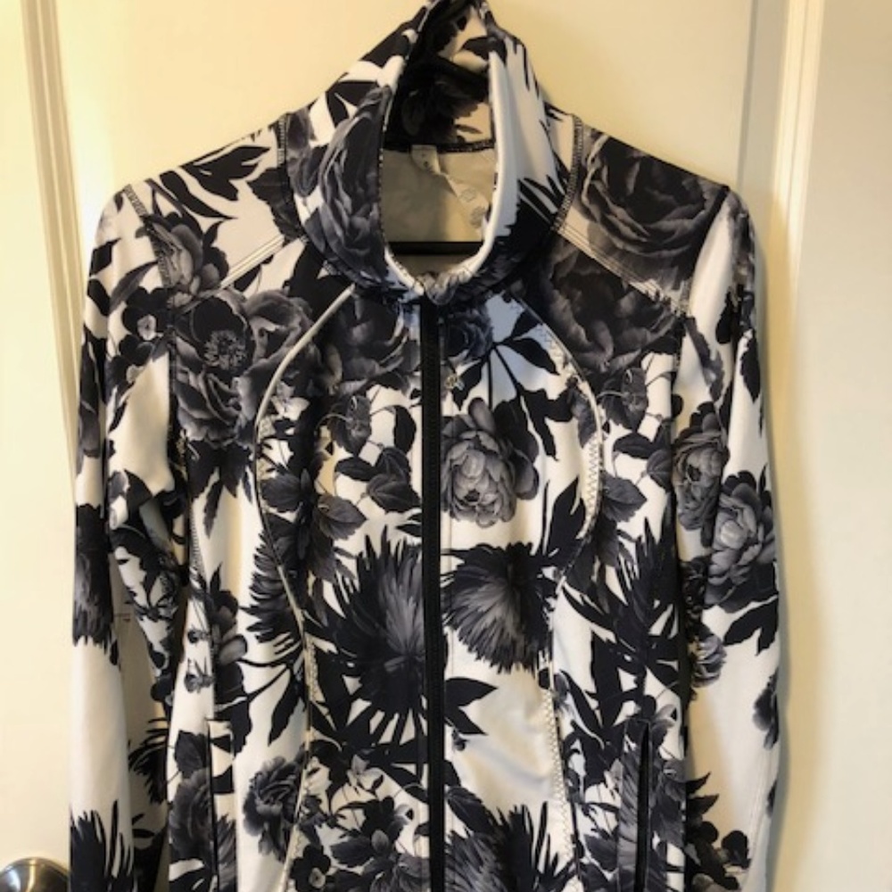 LuluLemon Jacket